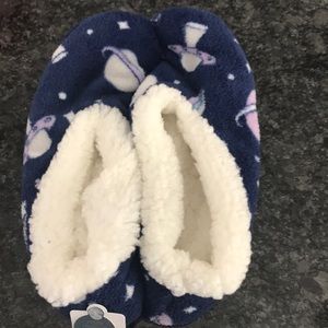 NMT women’s slippers